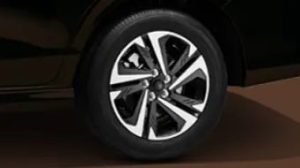 16-inch alloys with rear disc brakes